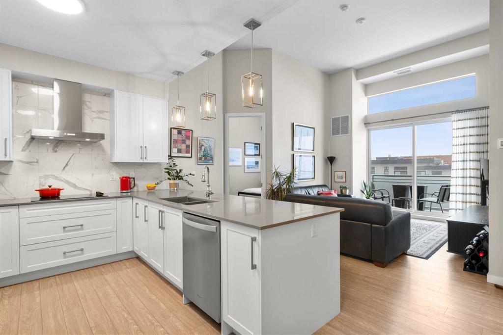 Picture for 607, 11 Mahogany Circle SE