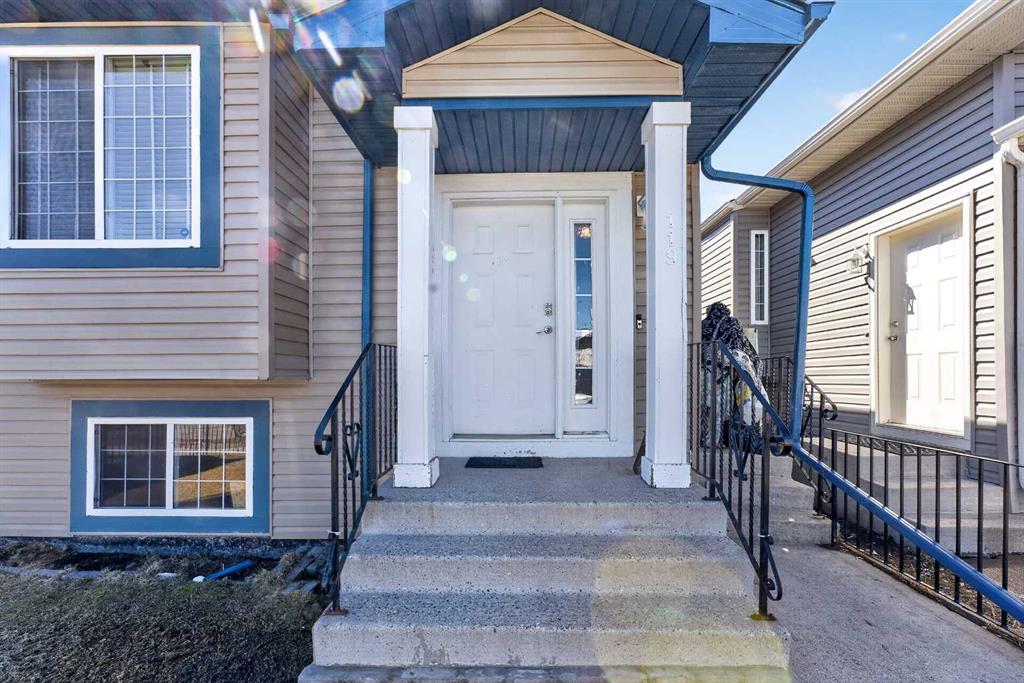 Picture for 119 Taravista Drive NE