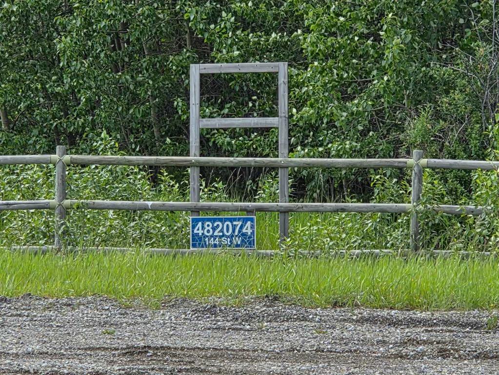 Picture for 482074 144 Street W