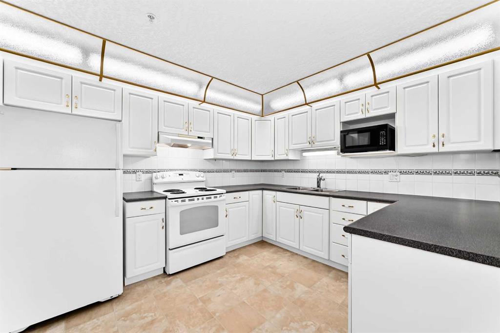 Picture for 311, 8535 Bonaventure Drive SE