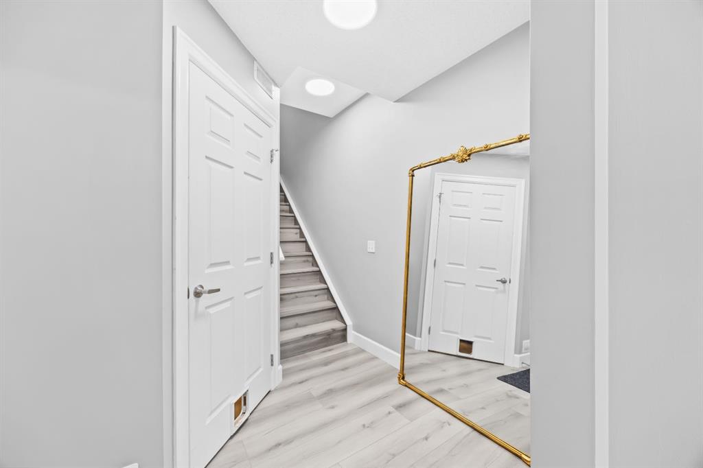 Picture for 52 Windstone Green SW