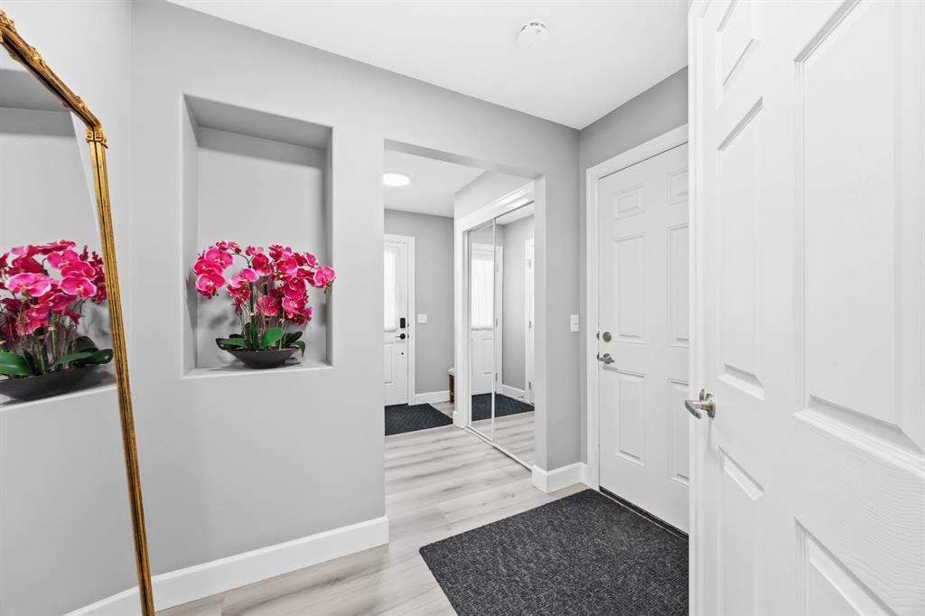 Picture for 52 Windstone Green SW