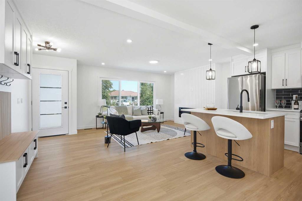 Picture for 451 Arlington Drive SE