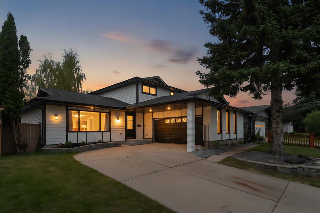 Picture for 816 Lake Ontario Drive SE