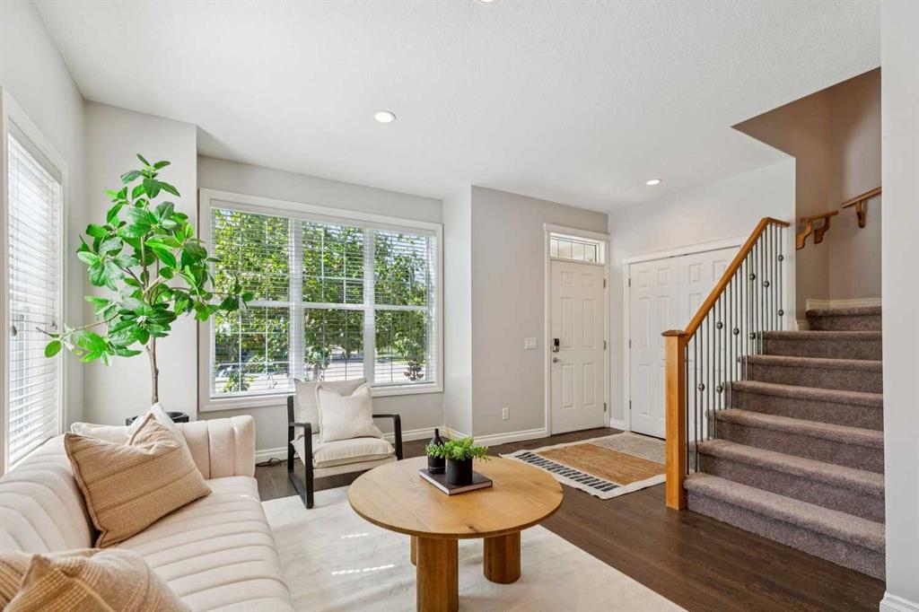 Picture for 115 Couture Crescent SW