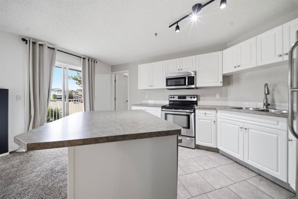 Picture for 208, 3208 Valleyview Park SE