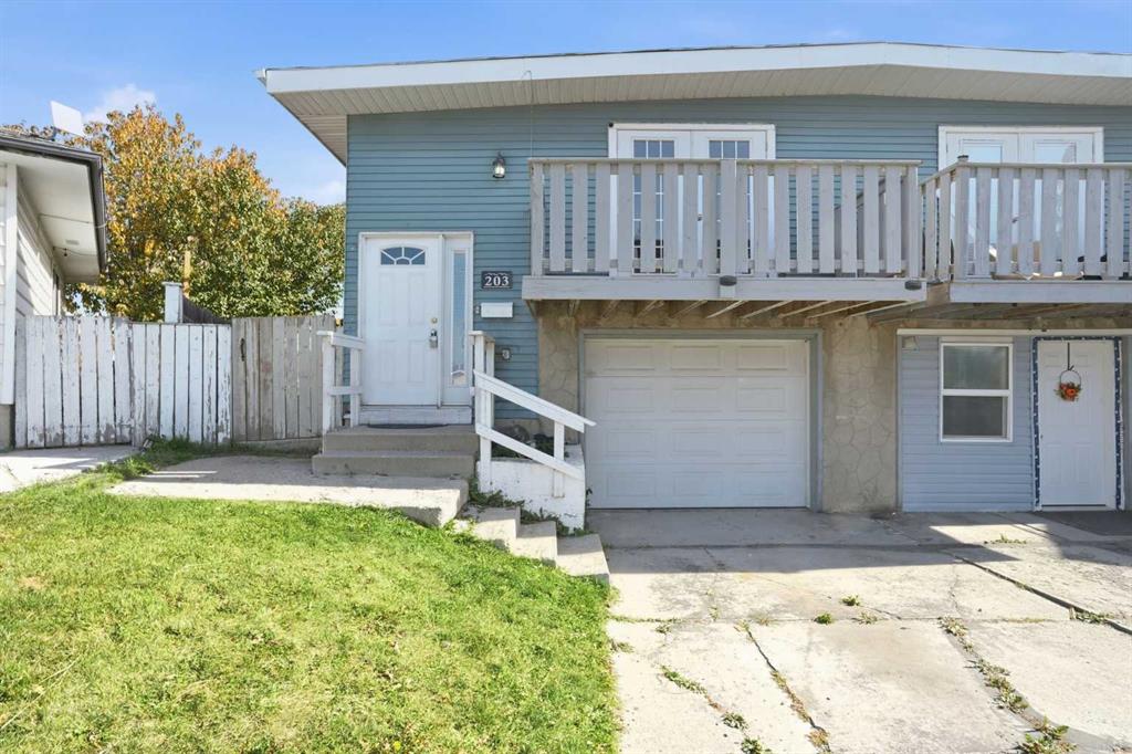 Picture for 203 Penbrooke Close SE