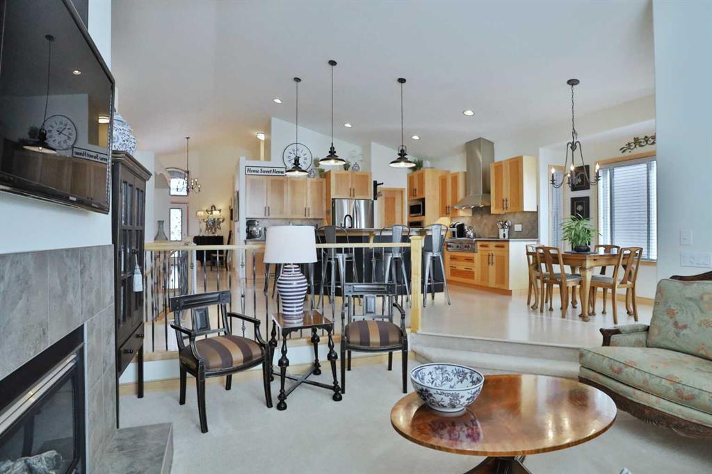 Picture for 92 Sherwood Rise NW