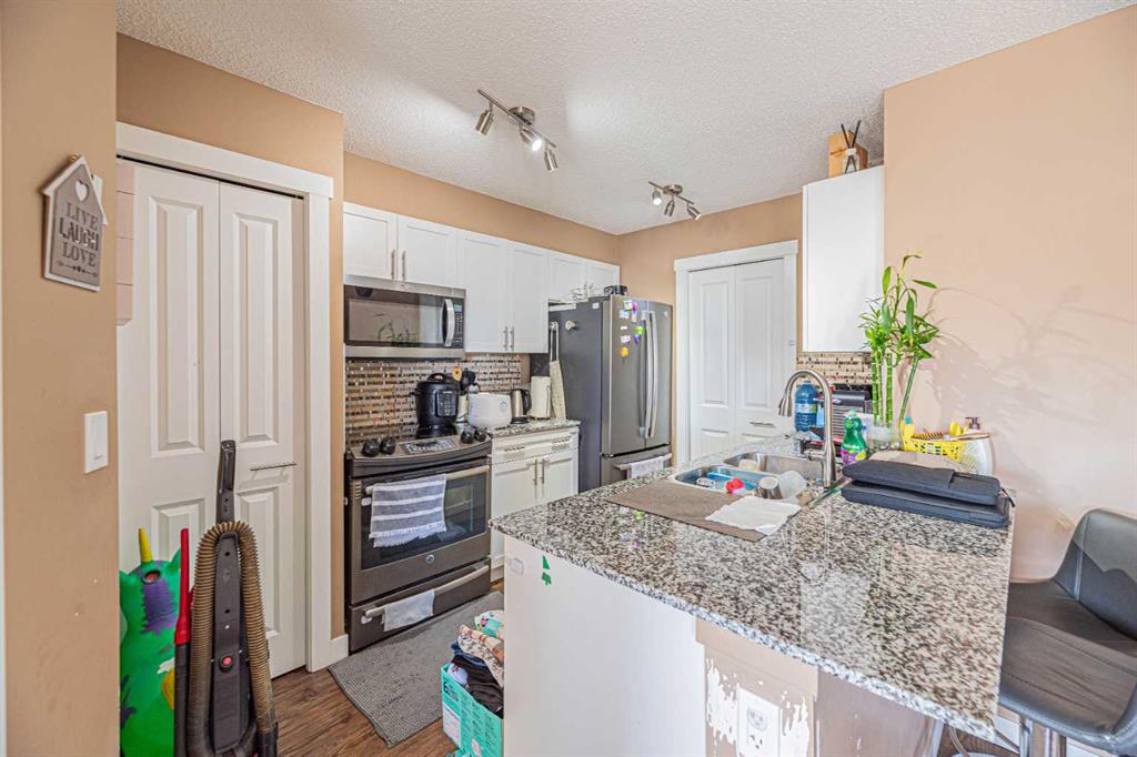 Picture for 407, 10 Kincora Glen Park NW