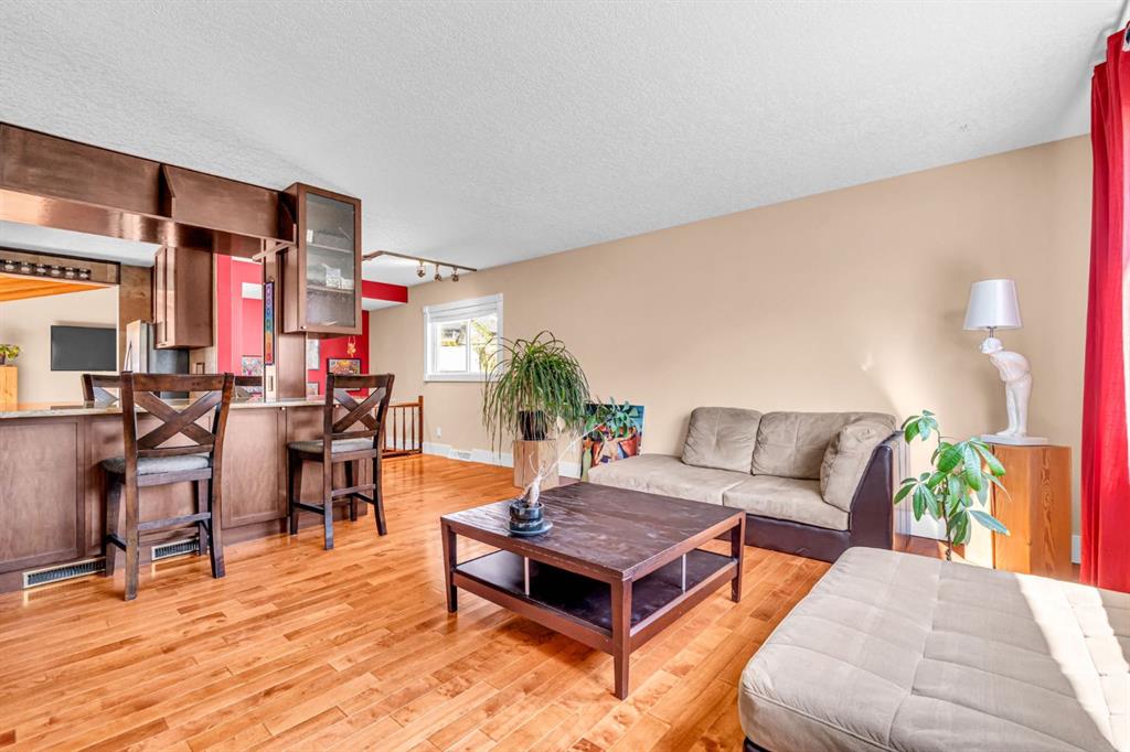 Picture for 7207 Fleetwood Drive SE