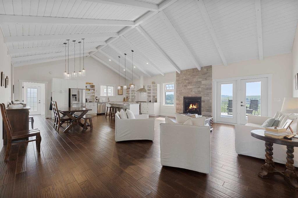Picture for 32325 Range Road 24  