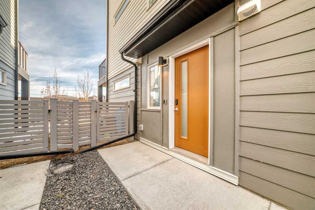 Picture for 413 Skyview Ranch Circle NE