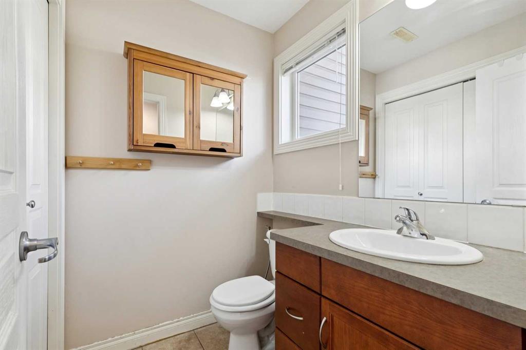 Picture for 14, 169 Rockyledge View NW