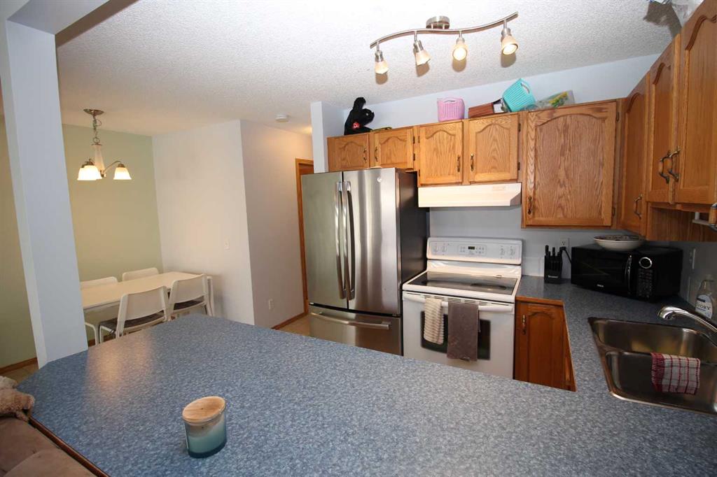 Picture for 215 Millview Green SW