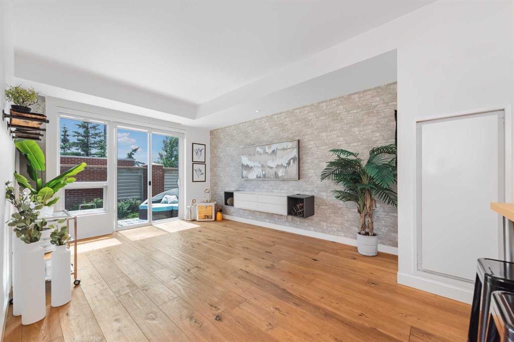 Picture for 125, 63 Inglewood Park SE
