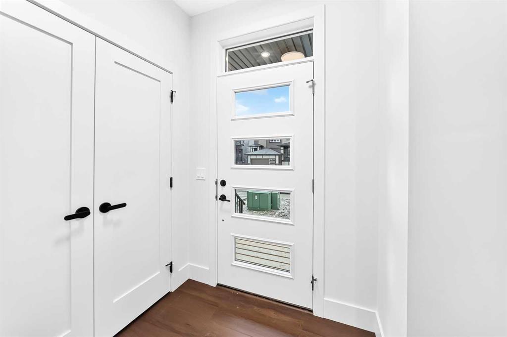 Picture for 421 Clydesdale Avenue 