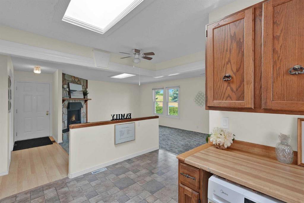 Picture for 27 Bedridge Way NE