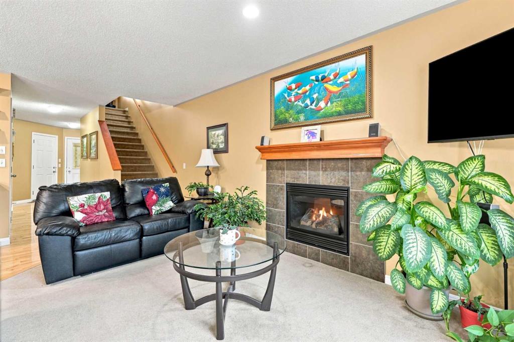 Picture for 345 Saddlecrest Way NE