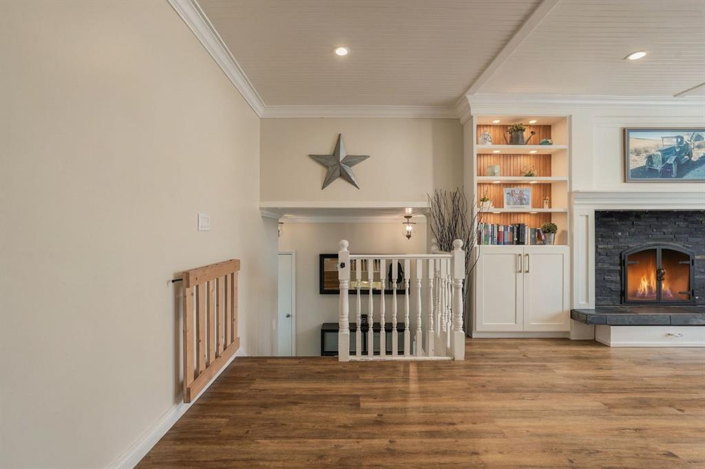 Picture for 30039 Range Road 14  