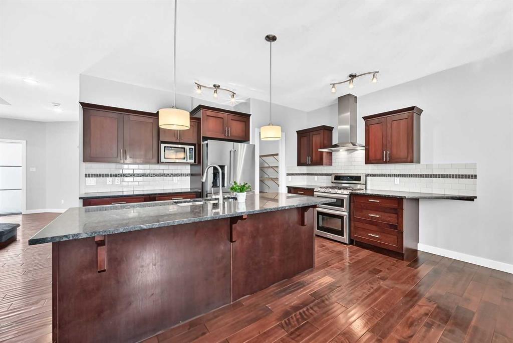 Picture for 432 Sixmile Cove S