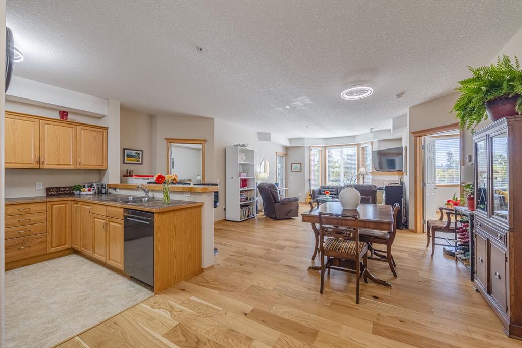 Picture for 237, 15 Everstone Drive SW
