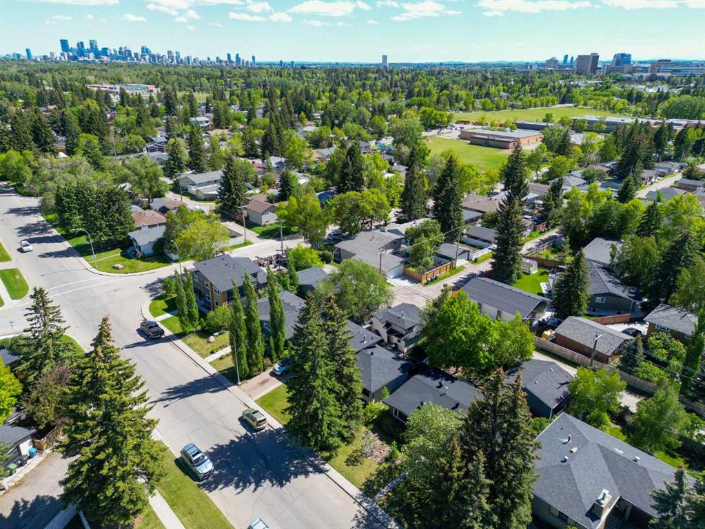 Picture for 361 Capri Avenue NW