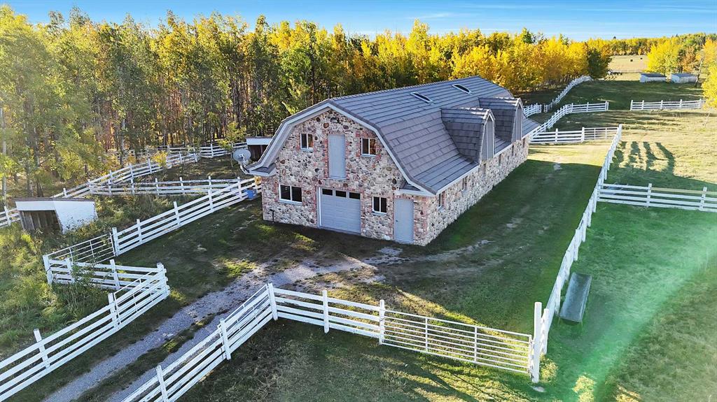Picture for 31027 Range Road 50  