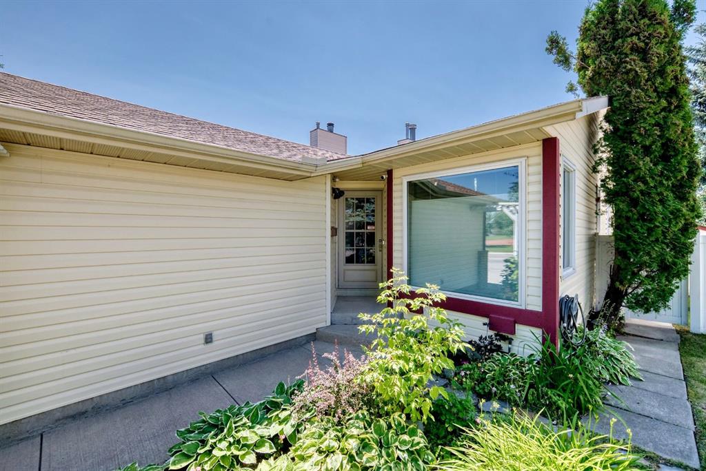 Picture for 192 Riverbend Drive SE