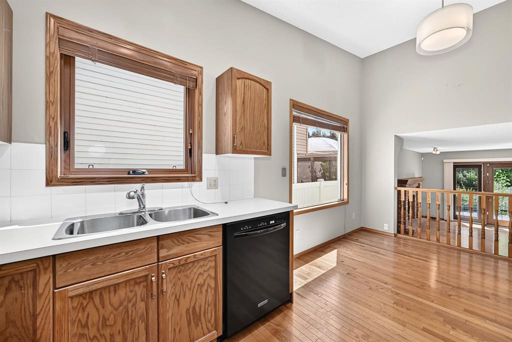 Picture for 192 Riverbend Drive SE