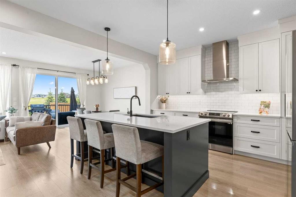 Picture for 45 Savoy Landing SE