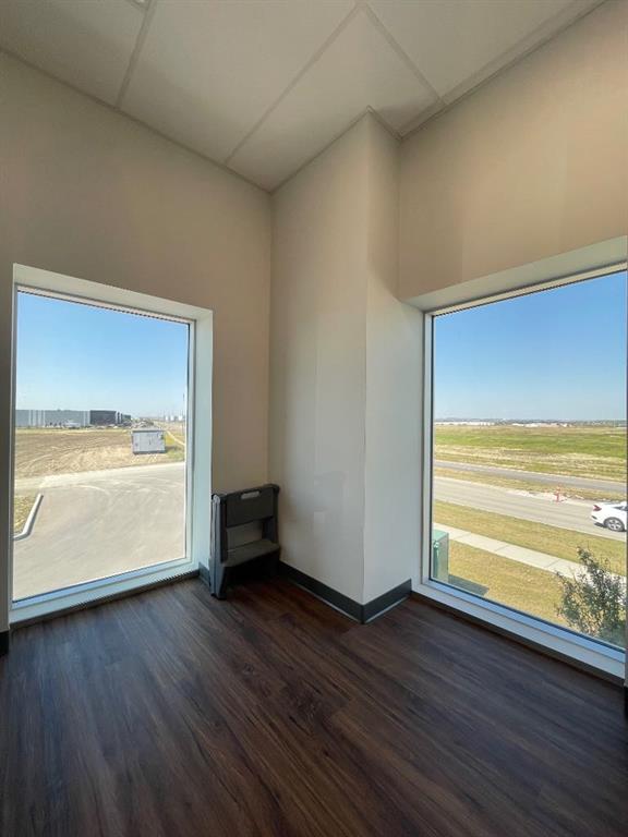 Picture for 105, 12318 Barlow Trail NE