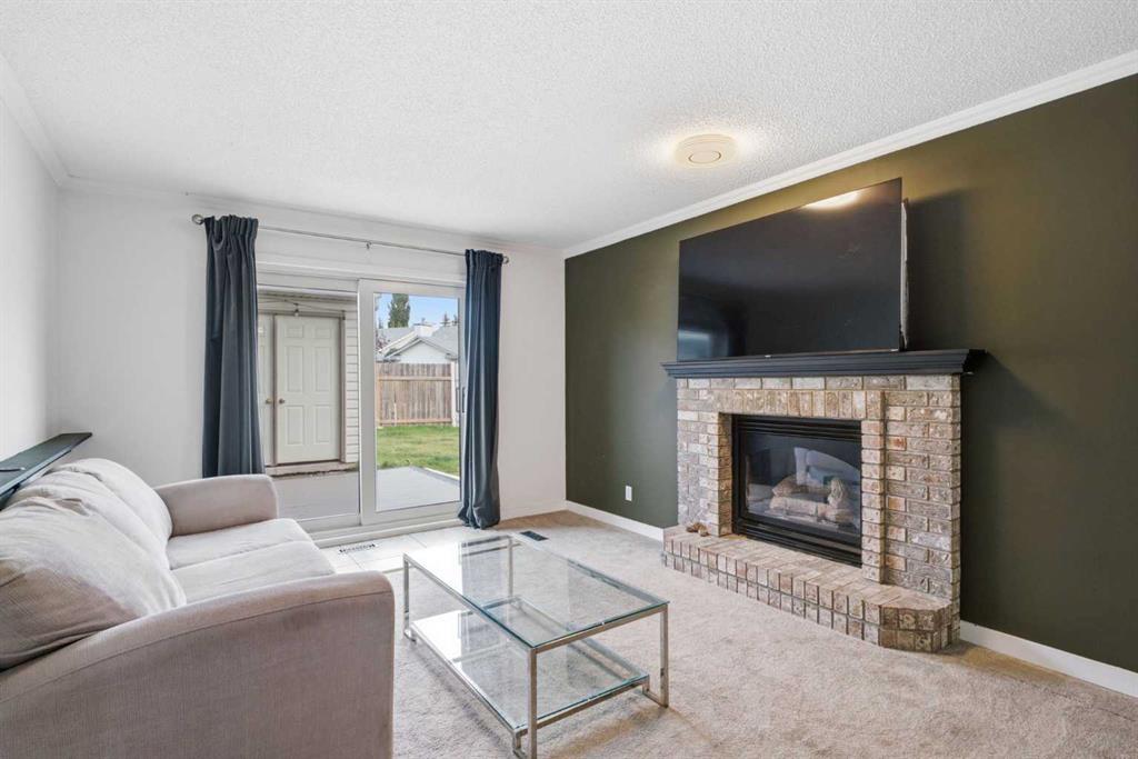 Picture for 48 West Aarsby Road 