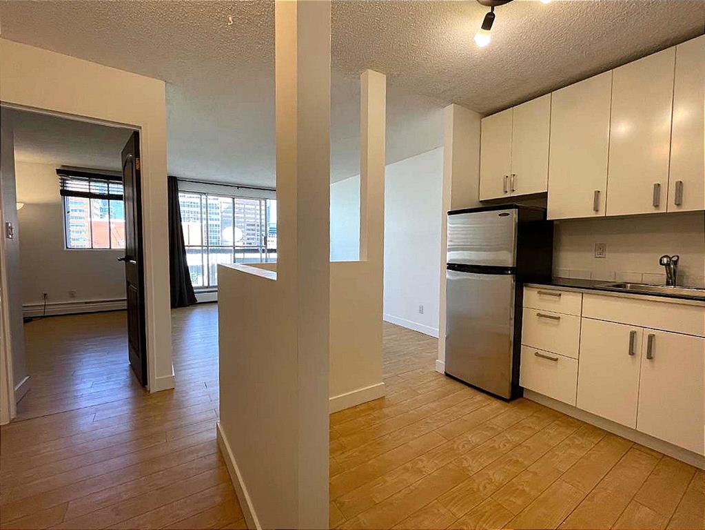 Picture for 808, 340 14 Avenue SW