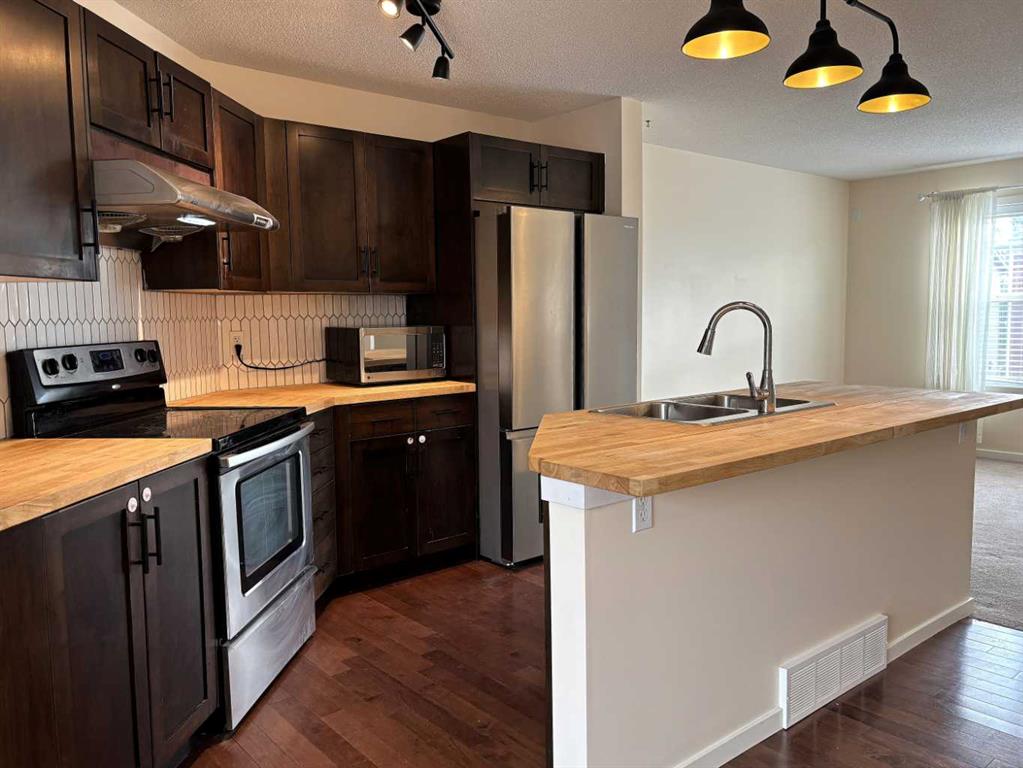 Picture for 159 Panamount Way NW