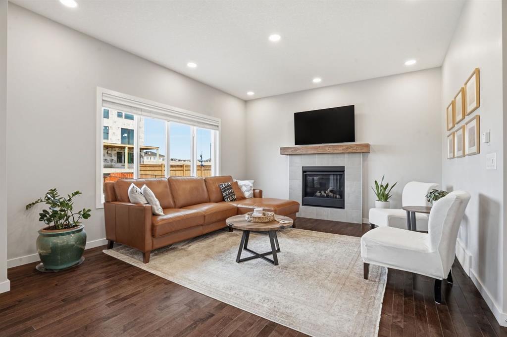 Picture for 81 Mount Rae Heights 