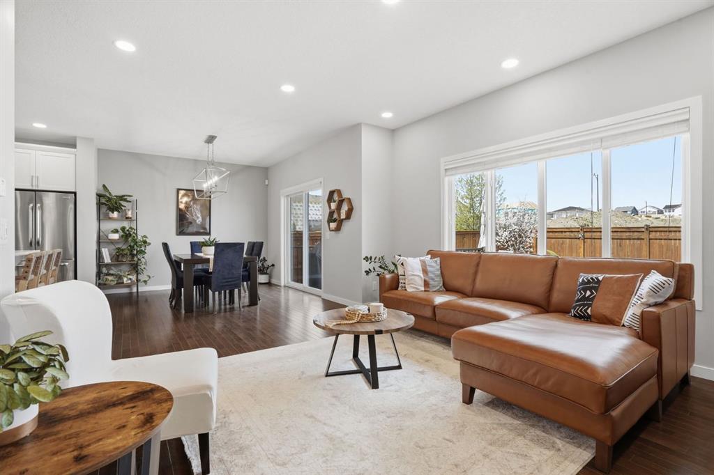 Picture for 81 Mount Rae Heights 
