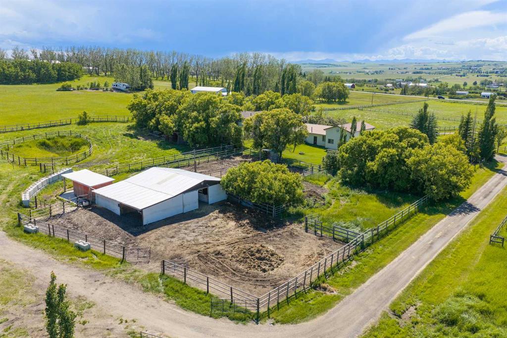 Picture for 100, 394048 Highway 783  