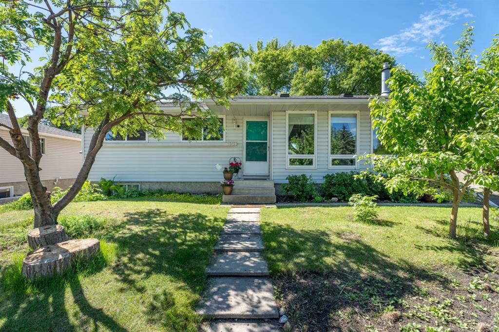 Picture for 1019 Lysander Drive SE