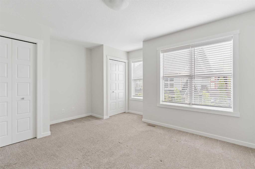 Picture for 469 Cranbrook Square SE