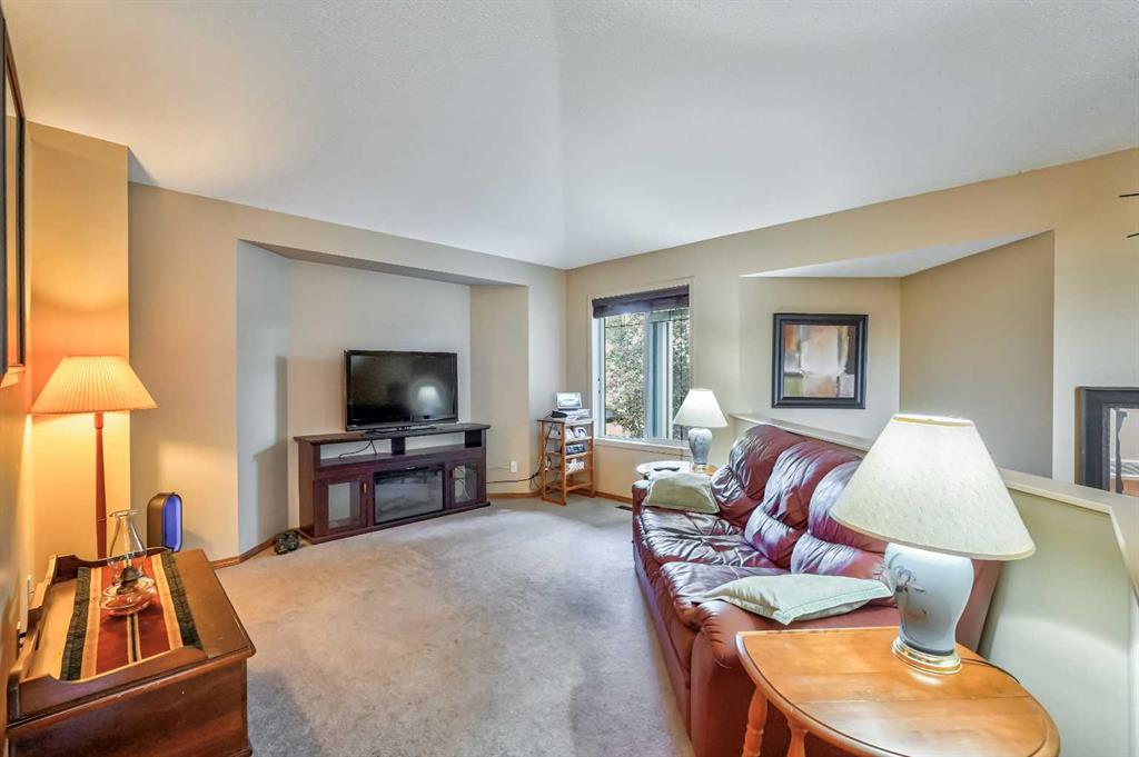 Picture for 236 Covepark Close NE