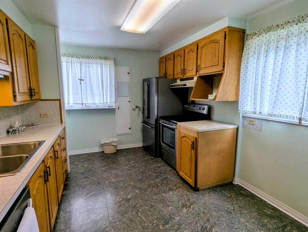 Picture for 3322 Centre B Street NW