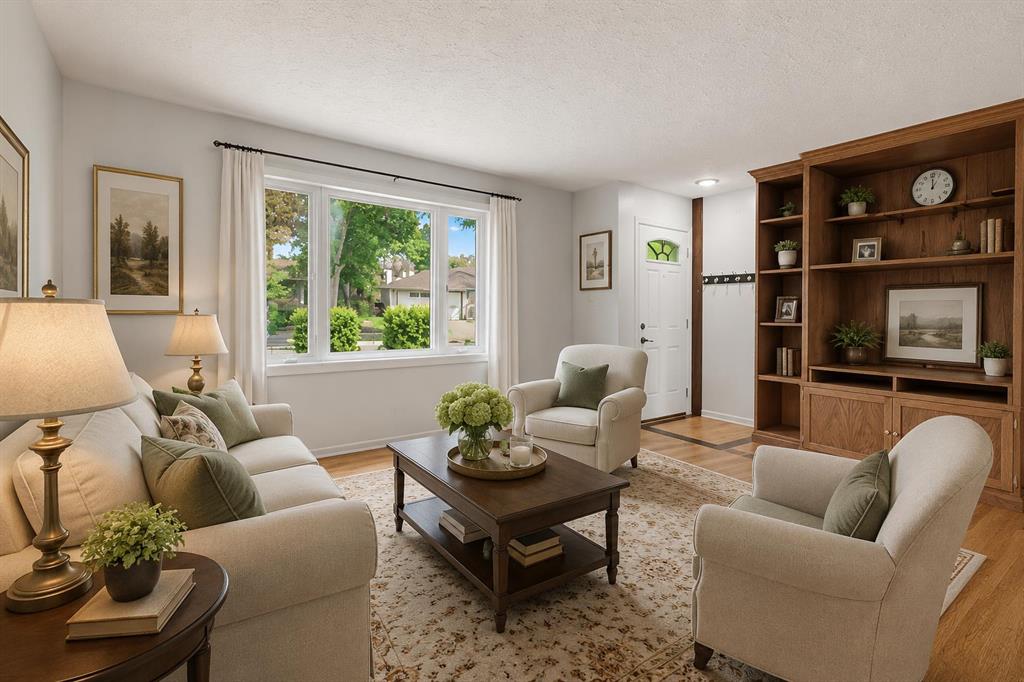 Picture for 2056 Cottonwood Crescent SE