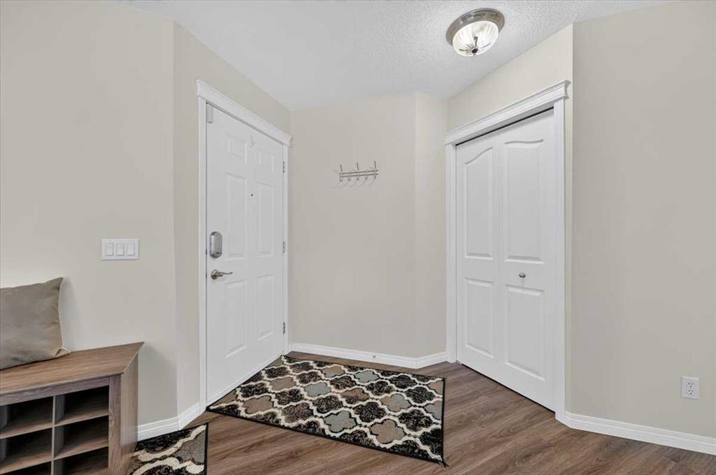 Picture for 625 Somerset Drive SW