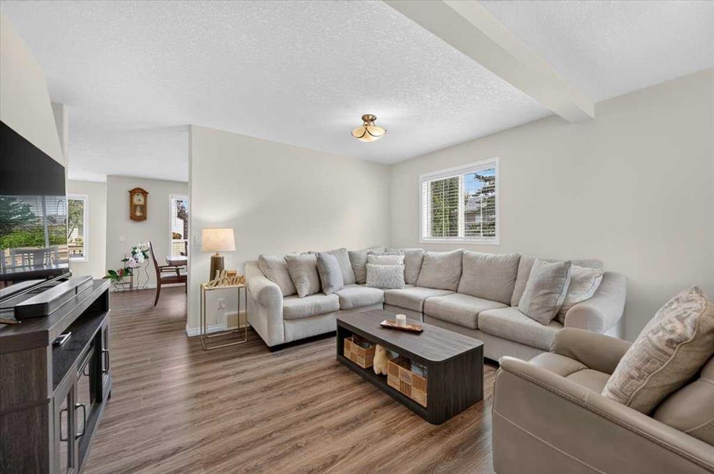 Picture for 625 Somerset Drive SW