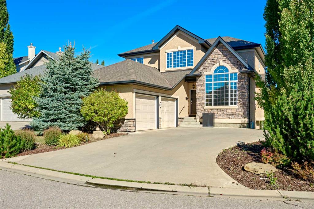 Picture for 32 Evercreek Bluffs Crescent SW