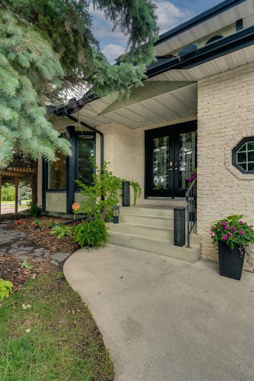 Picture for 106 Scimitar Bay NW