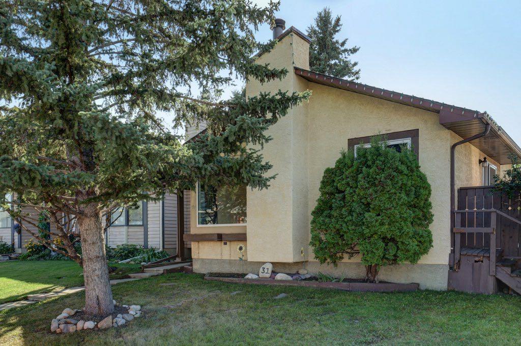 Picture for 31 Castledale Way NE