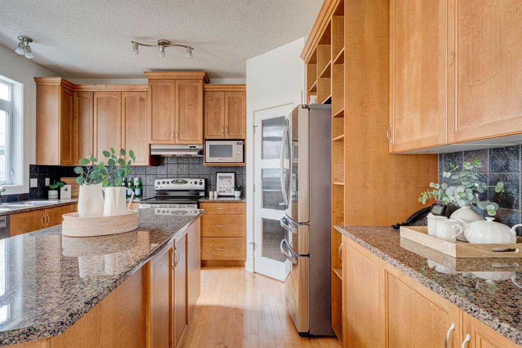 Picture for 108 Tuscany Estates Close NW
