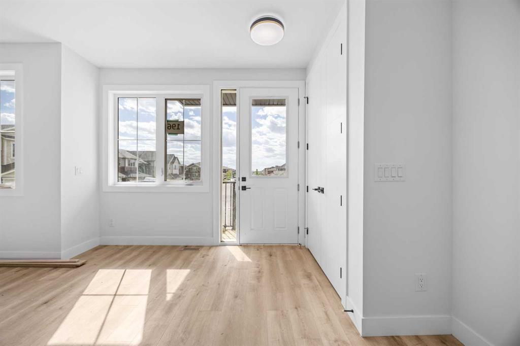 Picture for 196 Saddlelake Manor NE