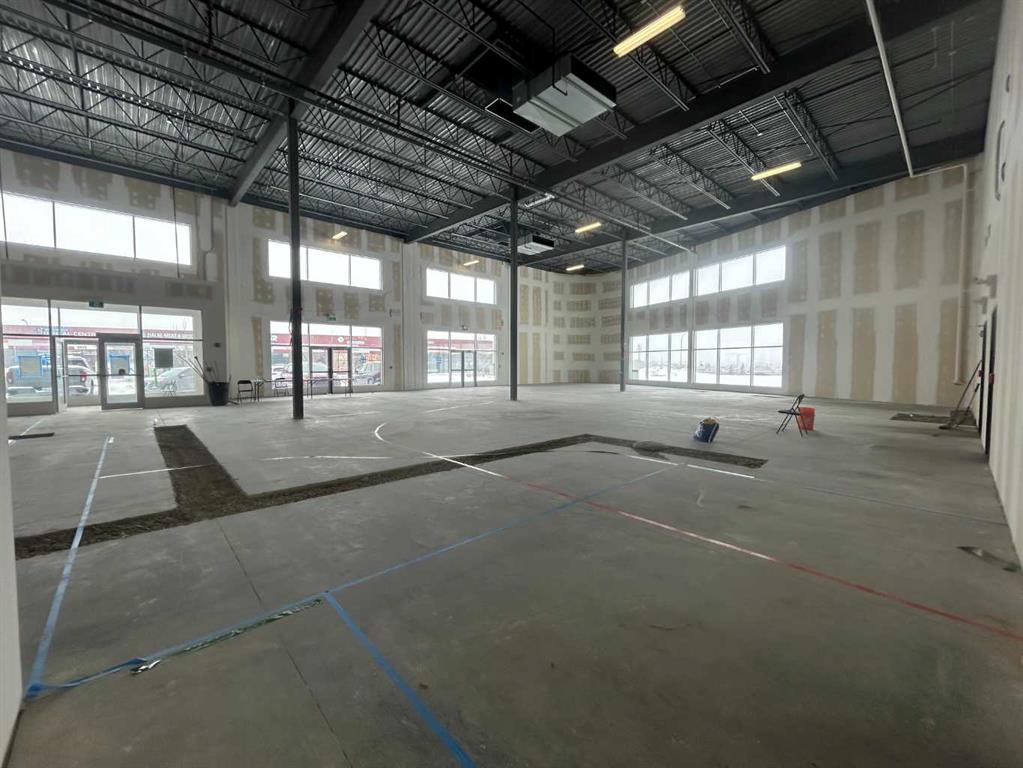 Picture for 3190, 28 Kingsview Road SE